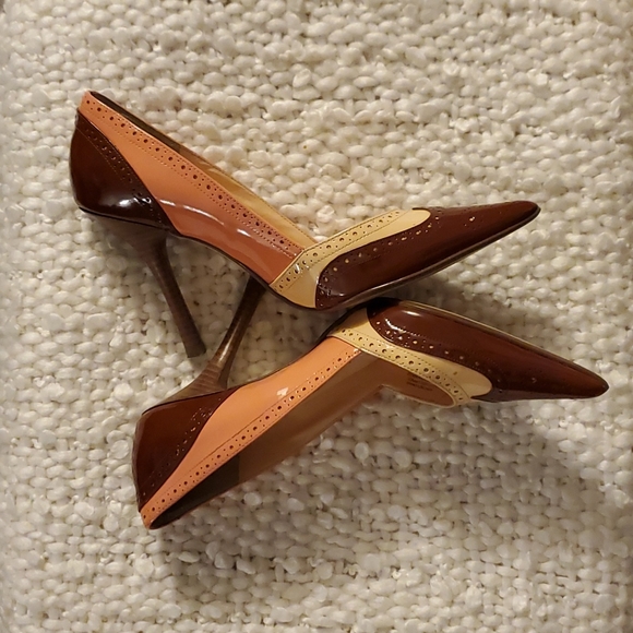 Heels 🥳 - Picture 3 of 7